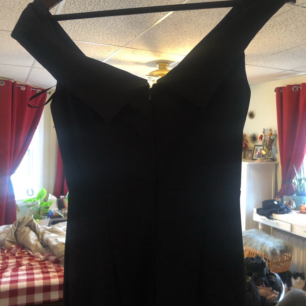 LULUs off the shoulder navy dress - Picture 7 of 8